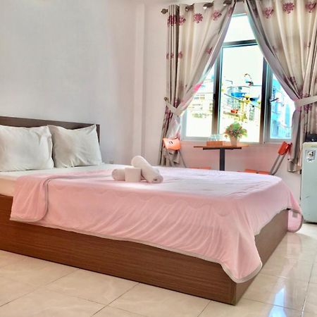Thanhha Guesthouse At Bui Vien Walking Street 胡志明市 外观 照片