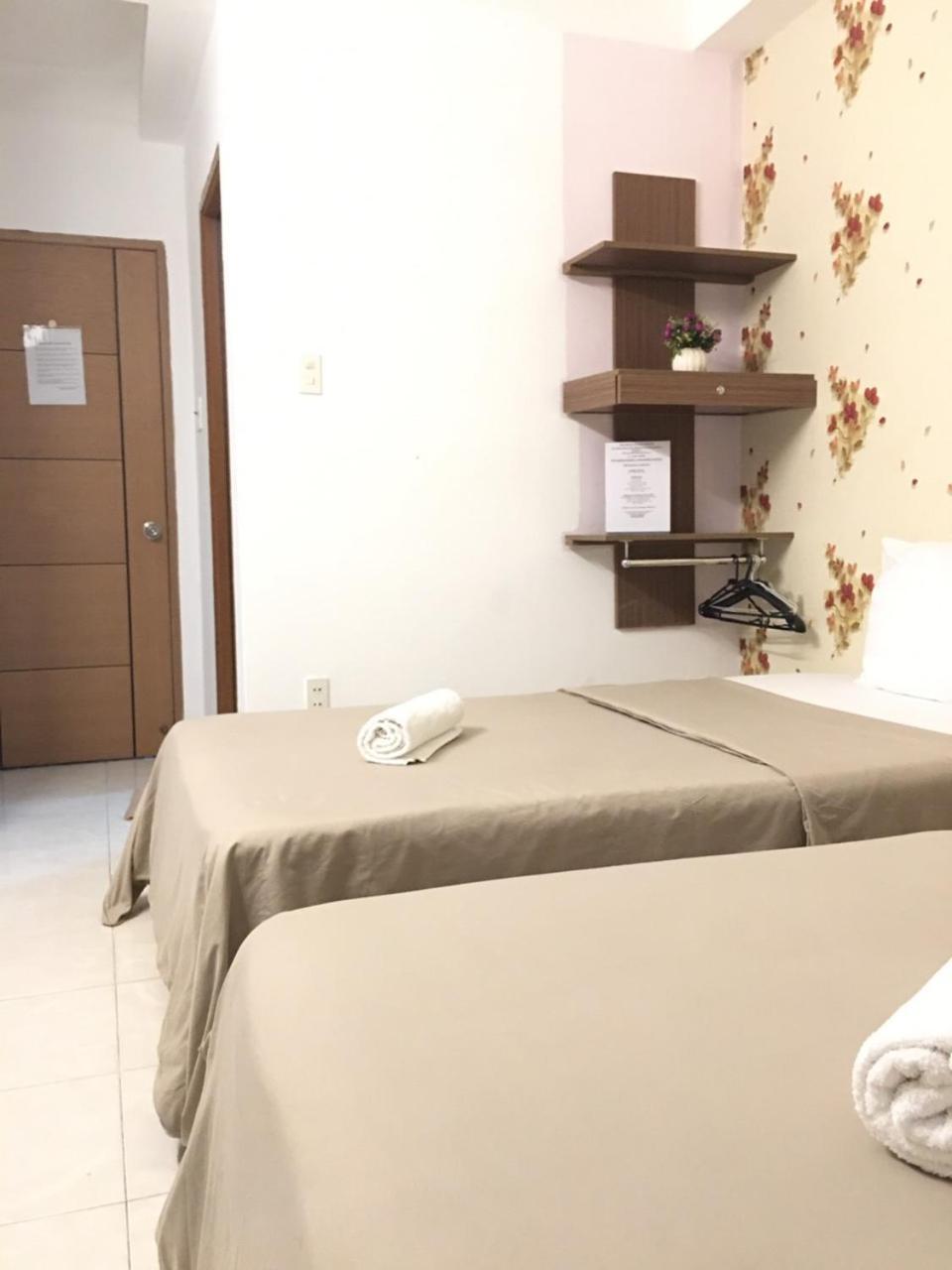 Thanhha Guesthouse At Bui Vien Walking Street 胡志明市 外观 照片