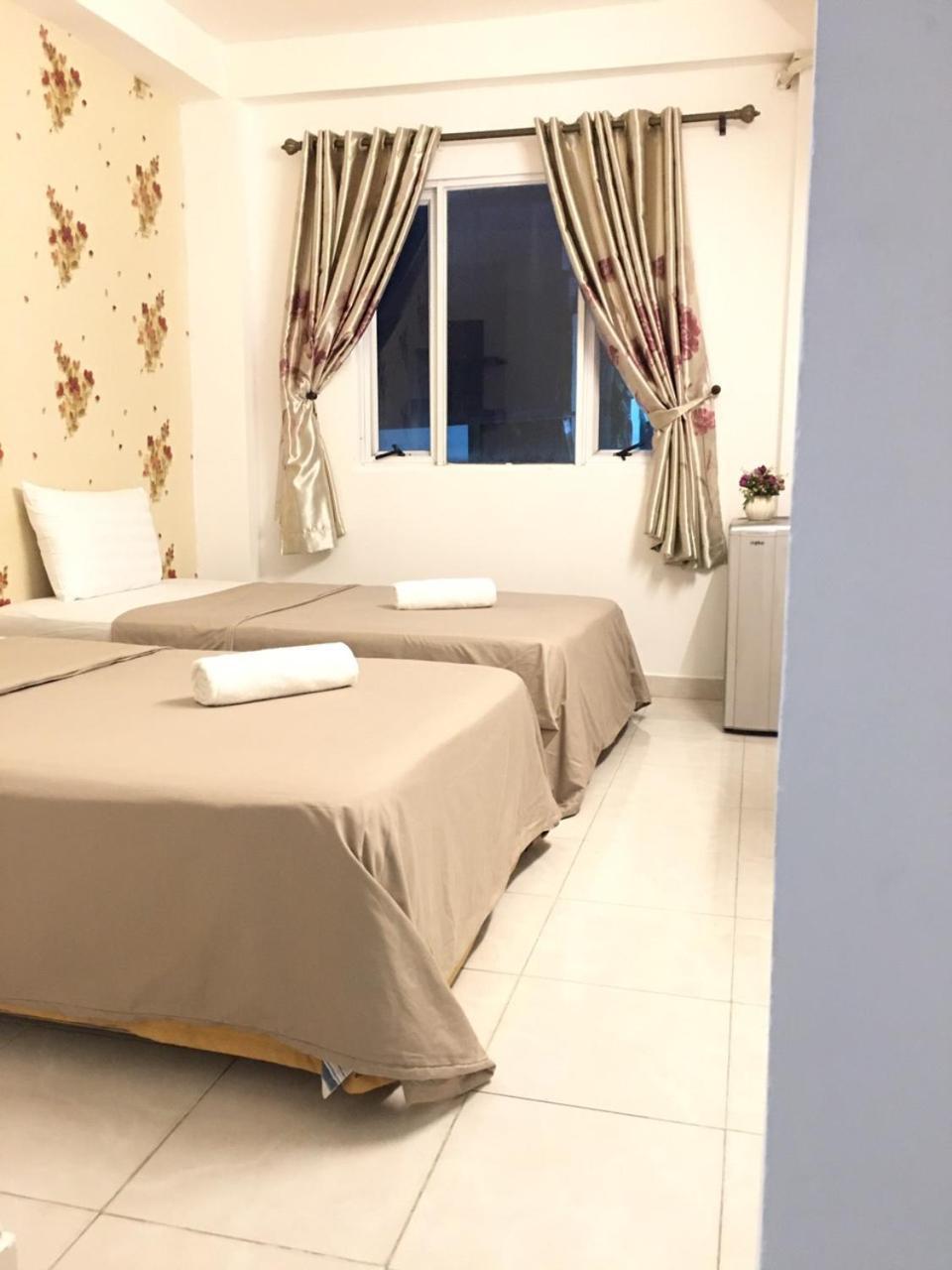 Thanhha Guesthouse At Bui Vien Walking Street 胡志明市 外观 照片