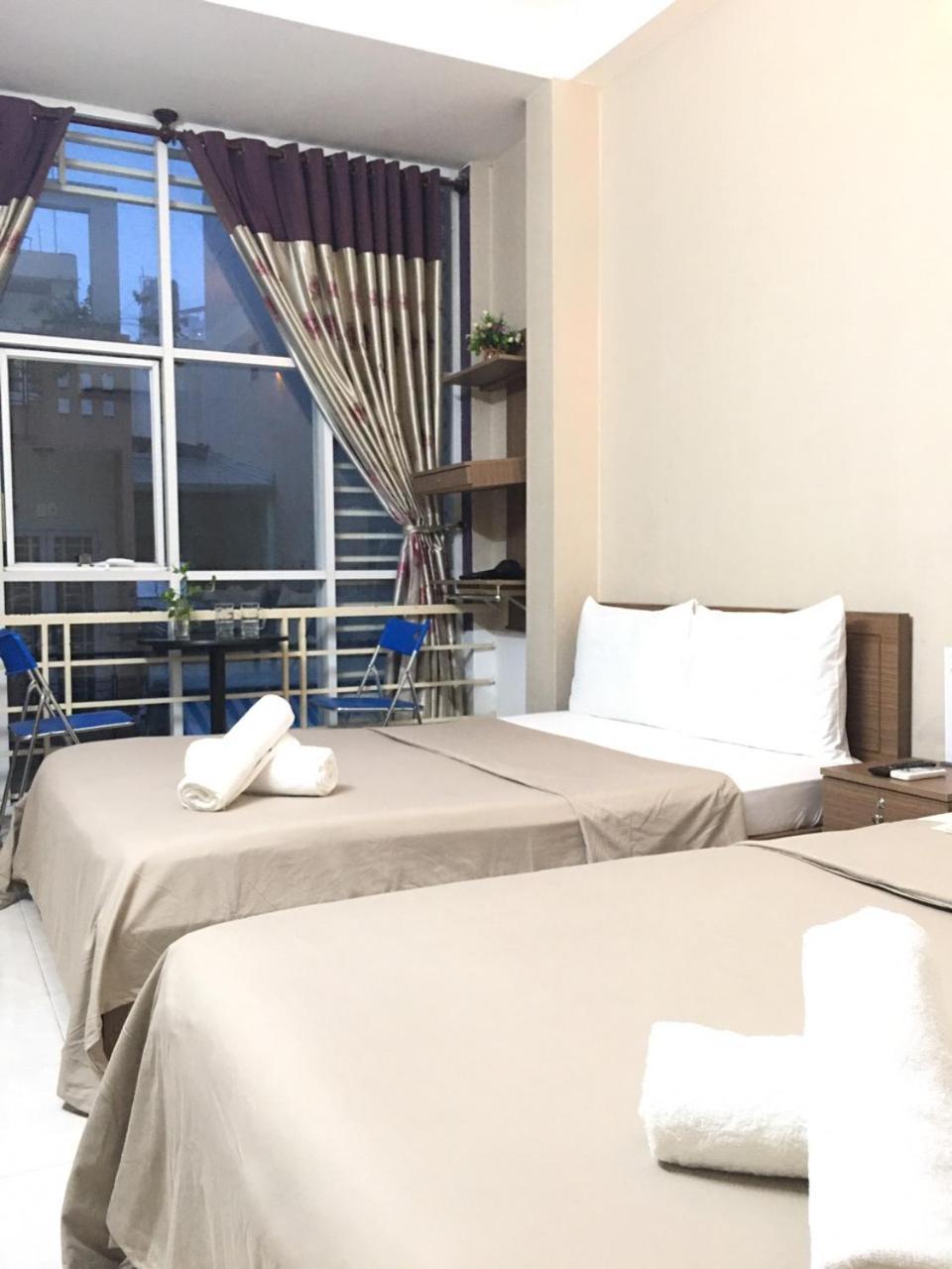 Thanhha Guesthouse At Bui Vien Walking Street 胡志明市 外观 照片