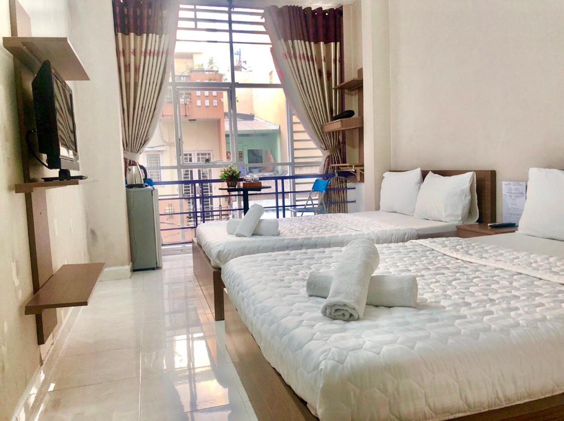 Thanhha Guesthouse At Bui Vien Walking Street 胡志明市 外观 照片