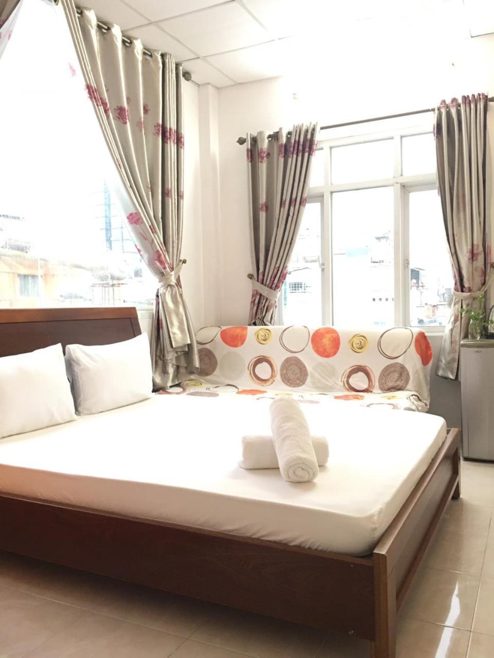 Thanhha Guesthouse At Bui Vien Walking Street 胡志明市 外观 照片